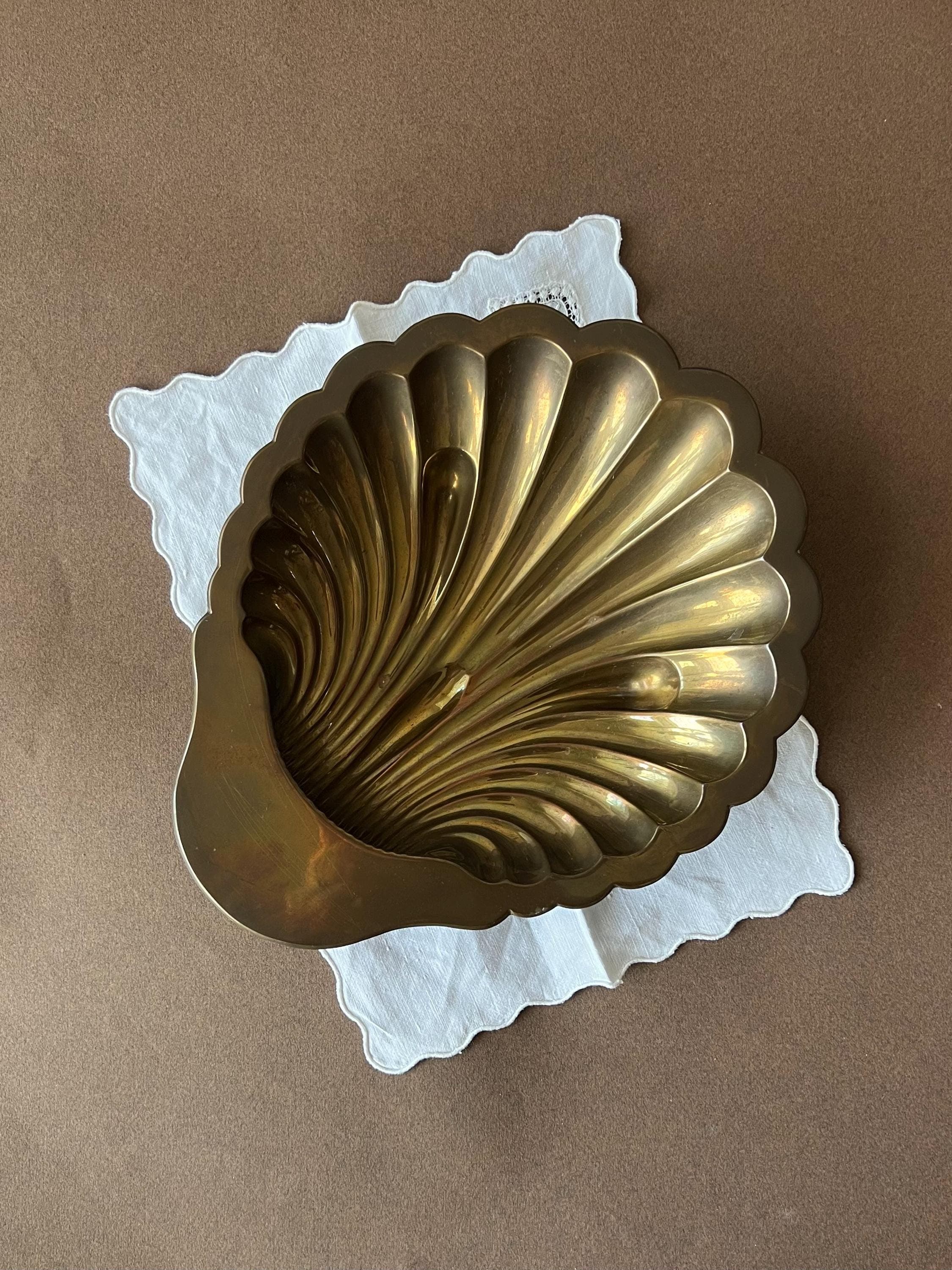 Vintage Brass Shell Butter Dish - French Home Decor - Mid-Century Modern Style